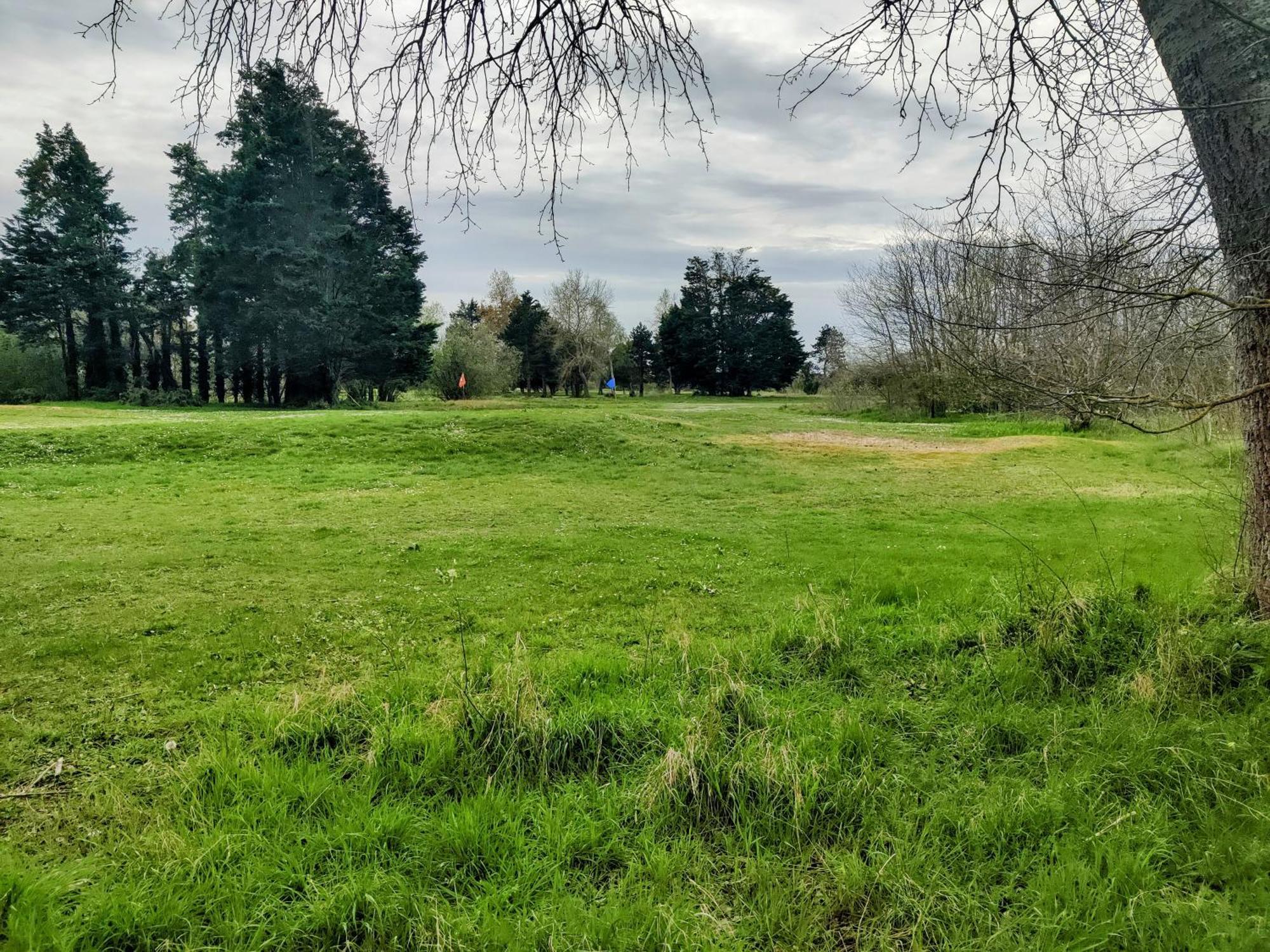 Ravissant Avec Jardin, Refait A Neuf, 2 A 5 Pers